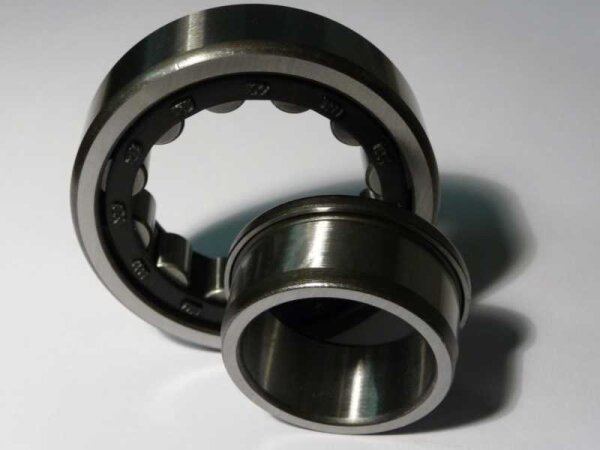 Zylinderrollenlager NJ205-E - ZVL - verstärkte Ausführung, Stahlkäfig   ( 25x52x15mm )